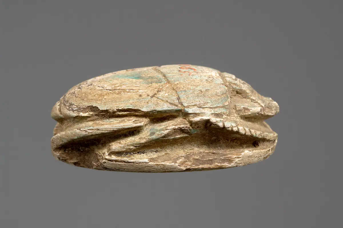 Skarabäus mit den Namen Amenophis' III. und der Königin Teje