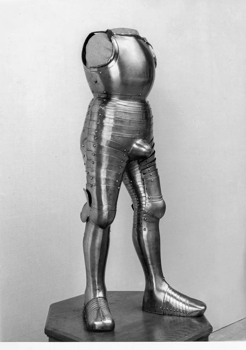 Kinderharnisch König Ludwigs II. von Ungarn