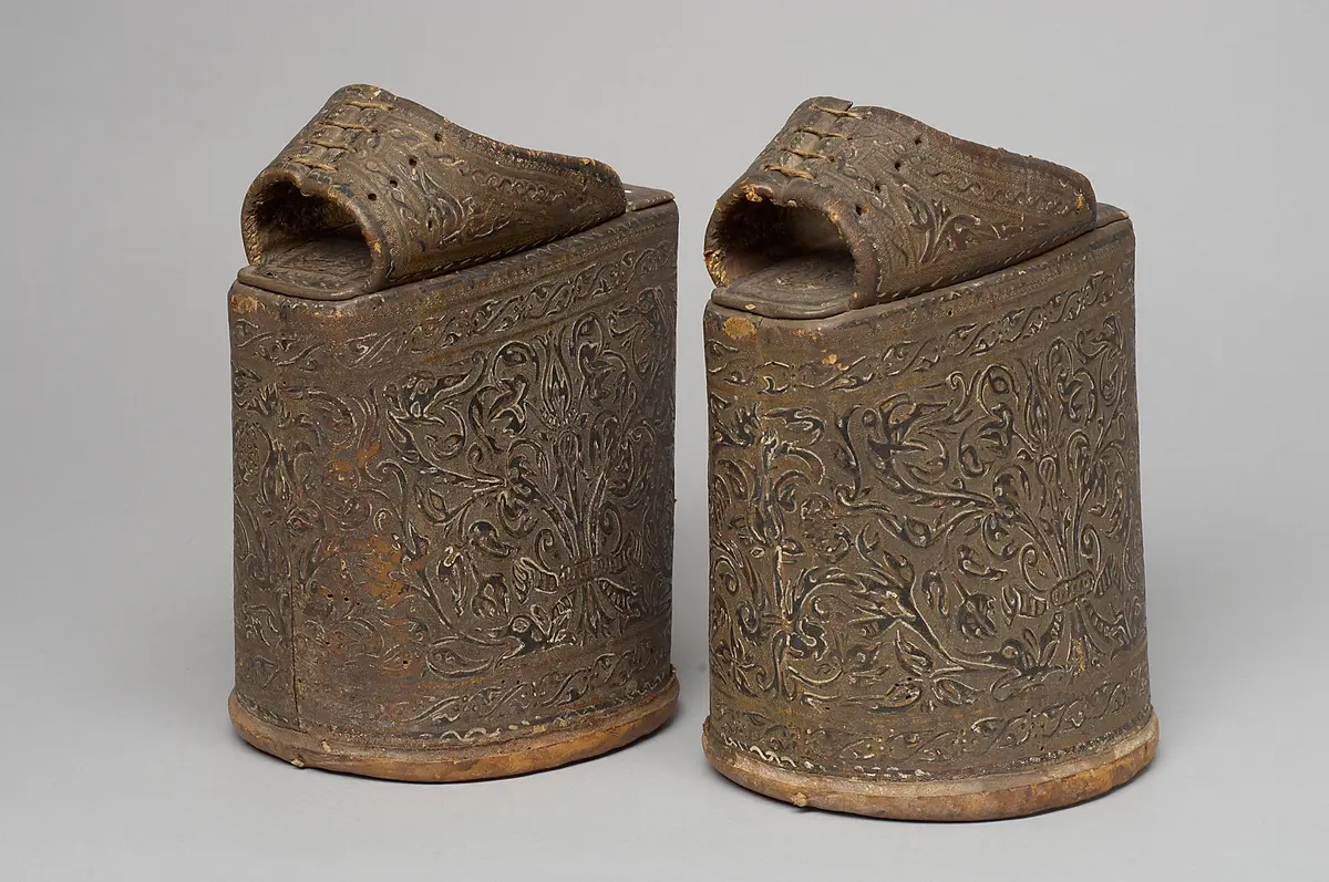 Chopine, Stelzschuhe, Schuhe