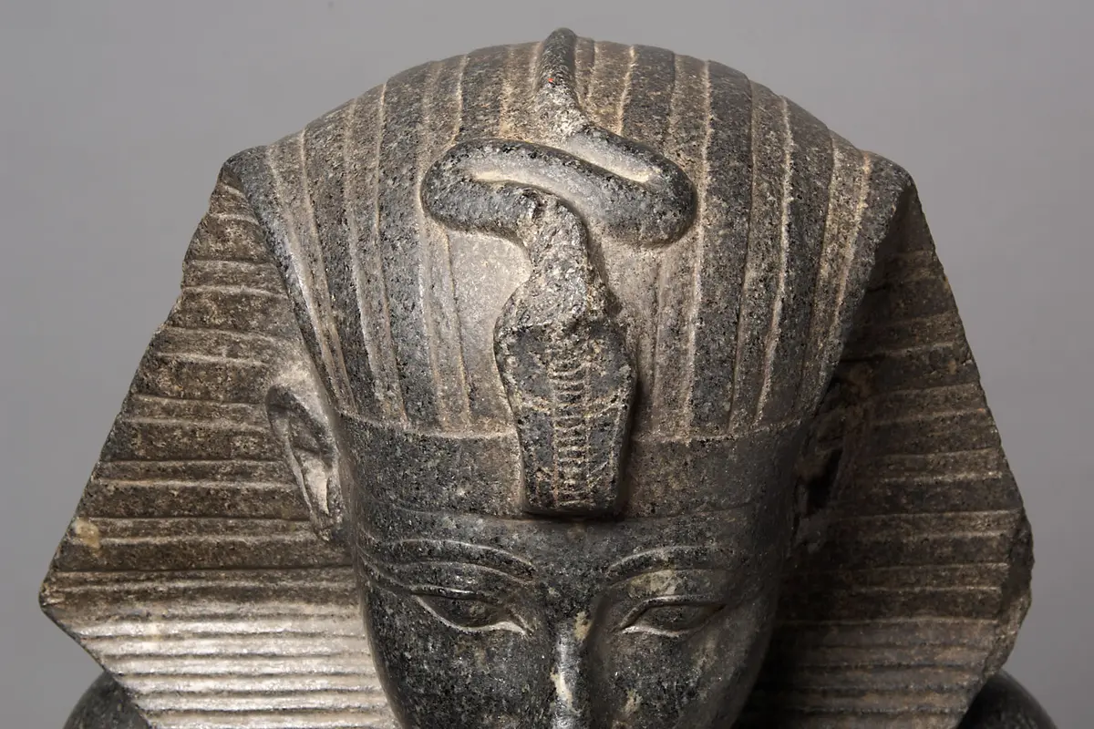 Upper part from a statue of Thutmose III