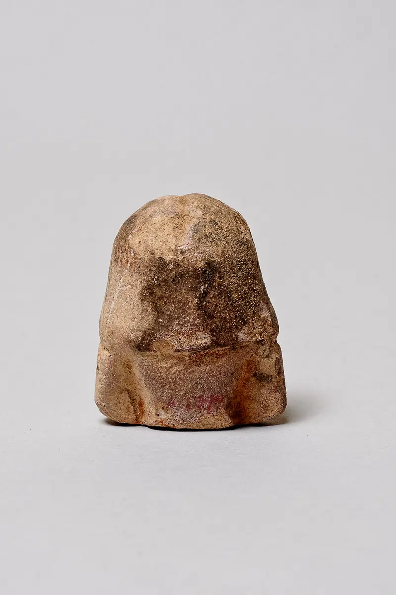 Fragmentierte Figur einer Frau